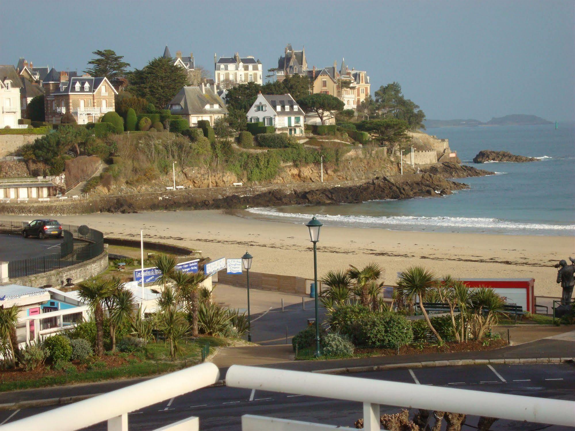 Hotel De La Plage Dinard Esterno foto
